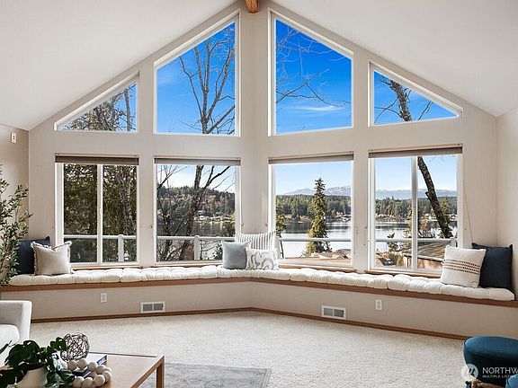 3rd image of 6056 Sandpiper Court