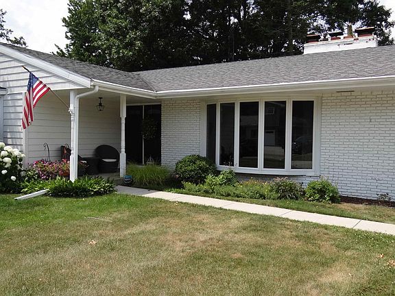 2nd image of 24 Campus Ln