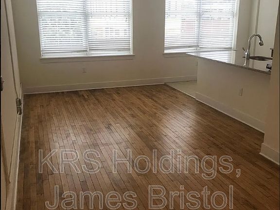 2nd image of 613 N Lombardy St APT 206