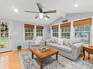 50 Beach Ave, Sturbridge, MA 01566