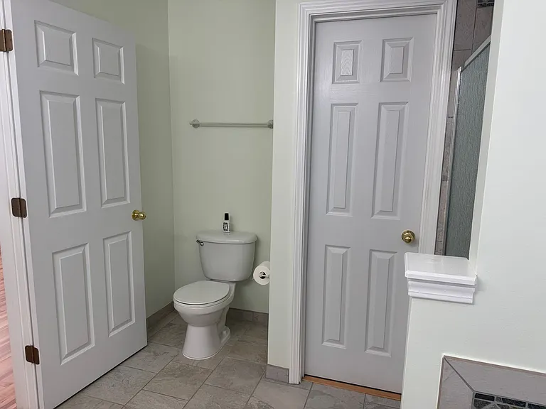 136 Madelia Pl — Photo 26
