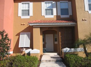4727 Vero Beach Pl, Kissimmee, FL 34746