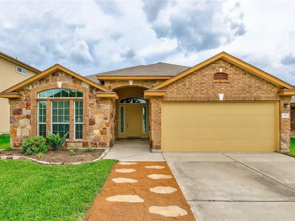 137 Langtry Ln, Jarrell, TX 76537