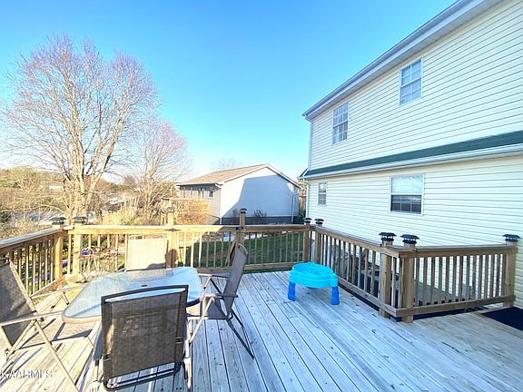 5th image of 3136 Valemont Dr