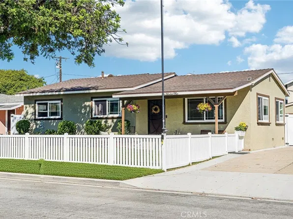 604 Knowell Pl, Costa Mesa, CA 92627