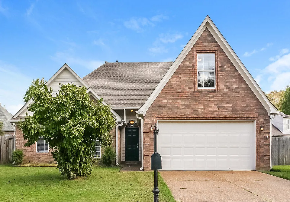 205 Cameron Dr