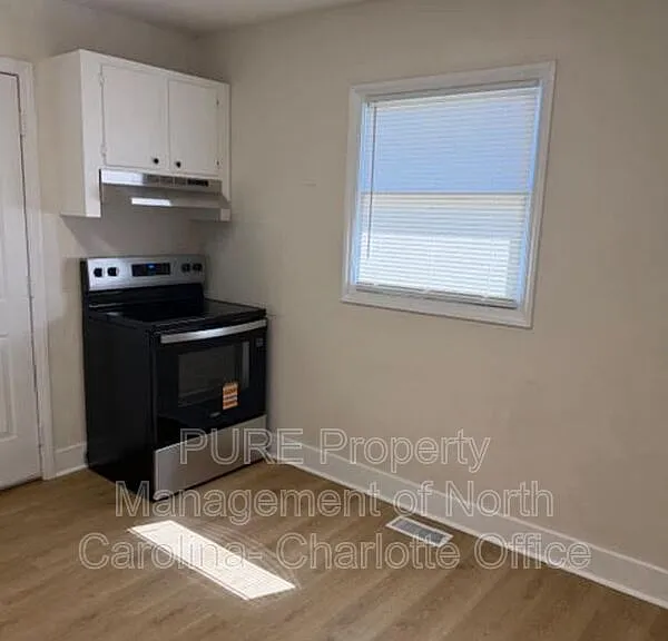 1732 Newland Rd — Photo 10