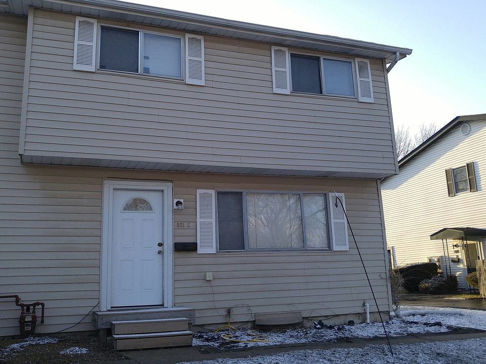 1st image of 901 Gael Dr Unit D
