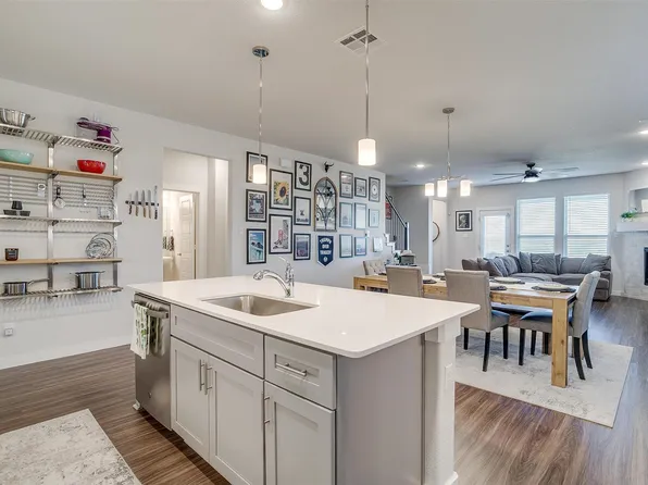 12221 Hulson Trl, Haslet, TX 76052