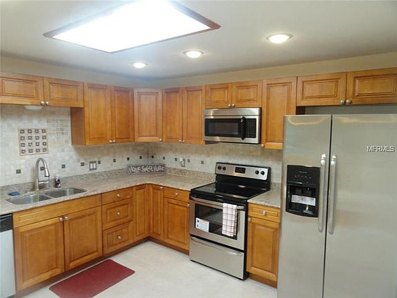 5th image of 6320 8th Ave S