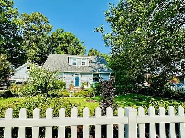 7929 Bison Ave, Norfolk, VA 23518