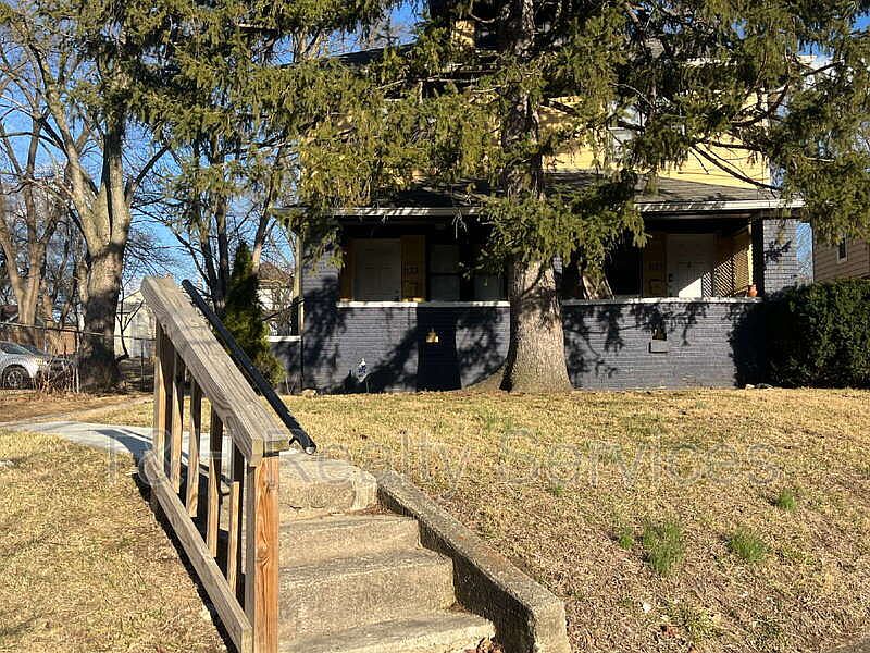 1st image of 23 S Spencer Ave