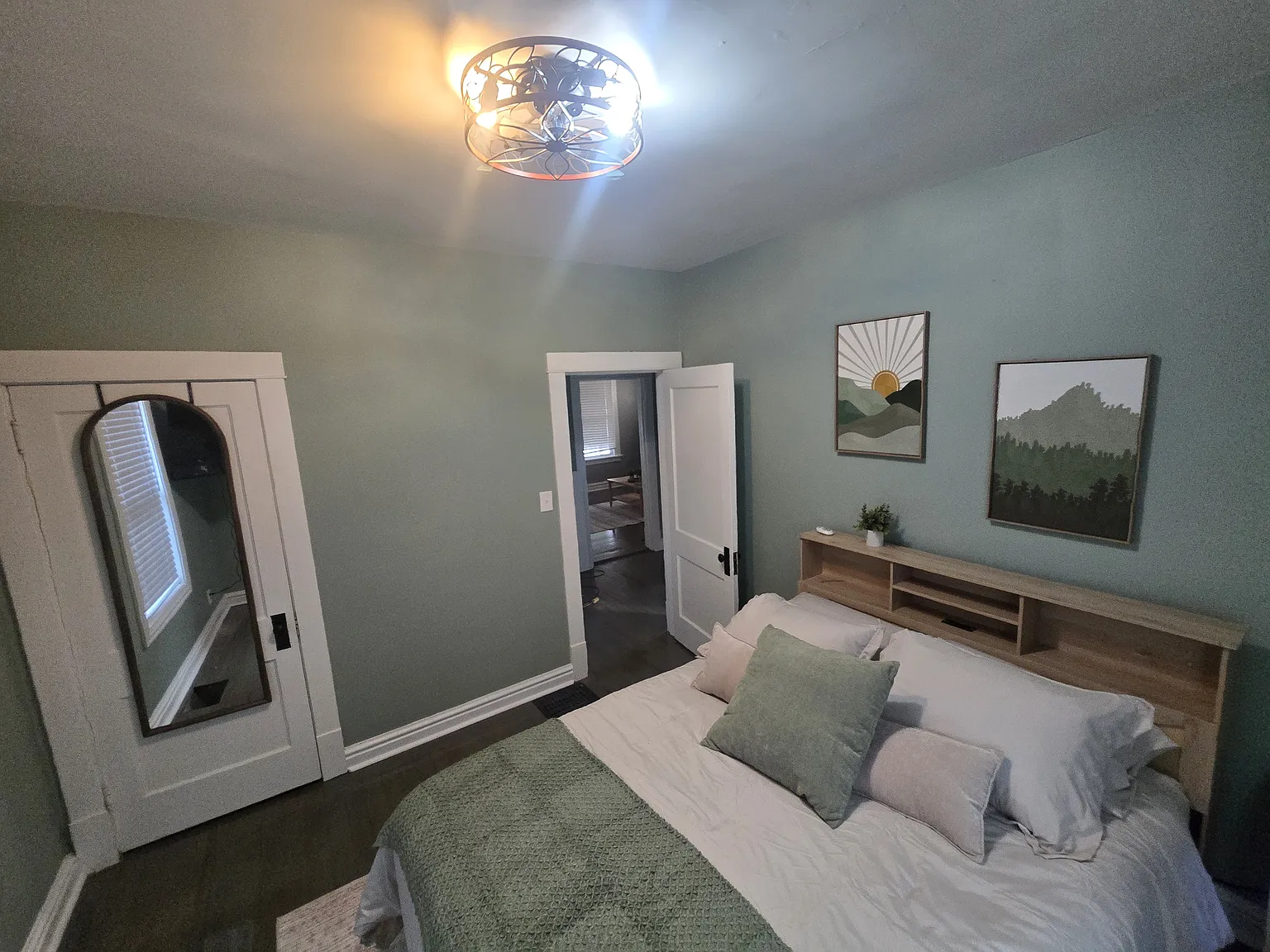 1 bed, 720 sqft, $2,500 — Photo 2