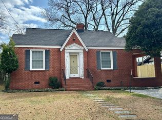 123 S McIntosh St, Elberton, GA 30635