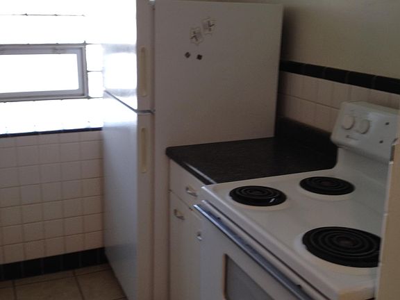 5th image of 8120 Whitburn Dr #2