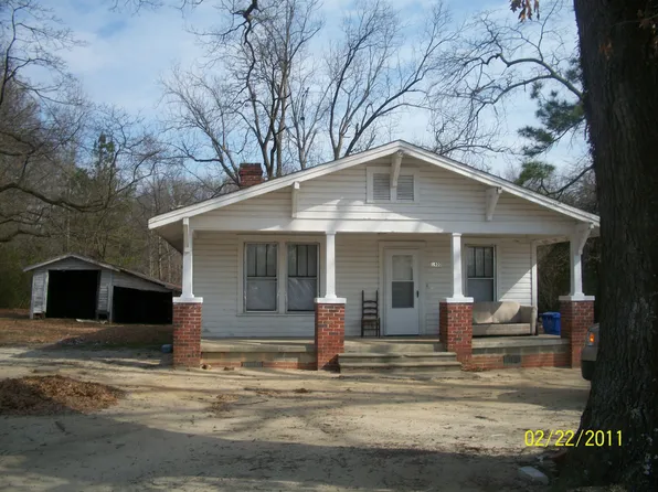 1400 Commonwealth Ave, Laurinburg, NC 28352