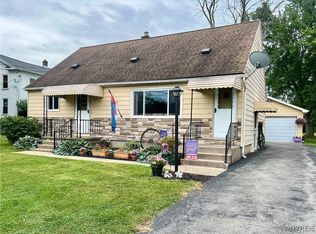 5505 Divide Rd, Niagara Falls, NY 14305