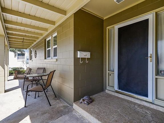 3rd image of 7519 Eucalyptus St #2