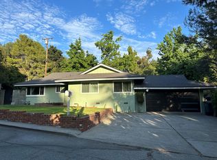 3772 Alzada Rd, Altadena, CA 91001