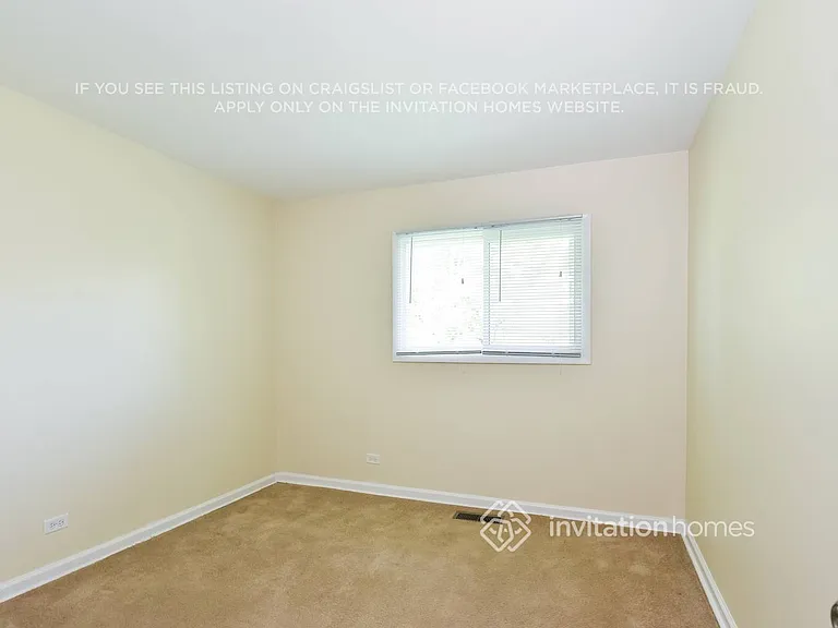 1571 Birch Ave — Photo 14