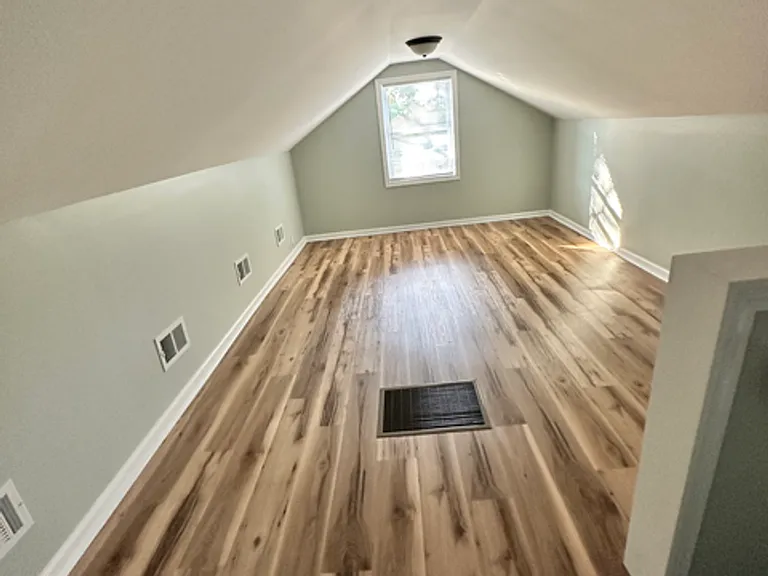 325 Church St — Photo 19