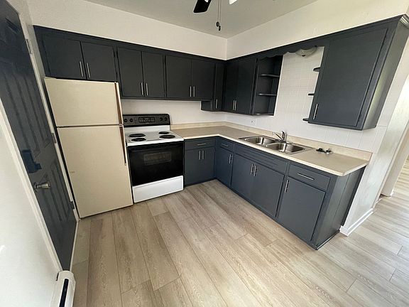 3rd image of 4664 S Whitnall Ave
