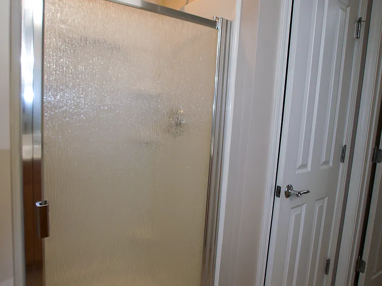 2105 Corwith Dr #1 — Photo 3