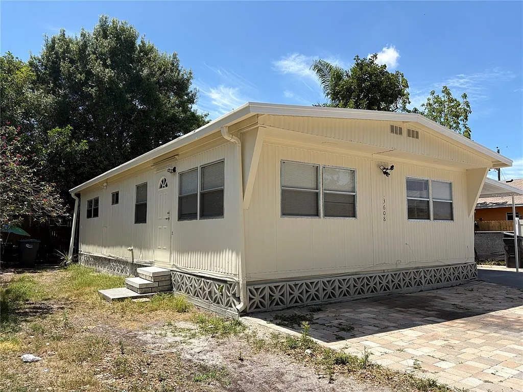 Building Photo - 3608 16th St W