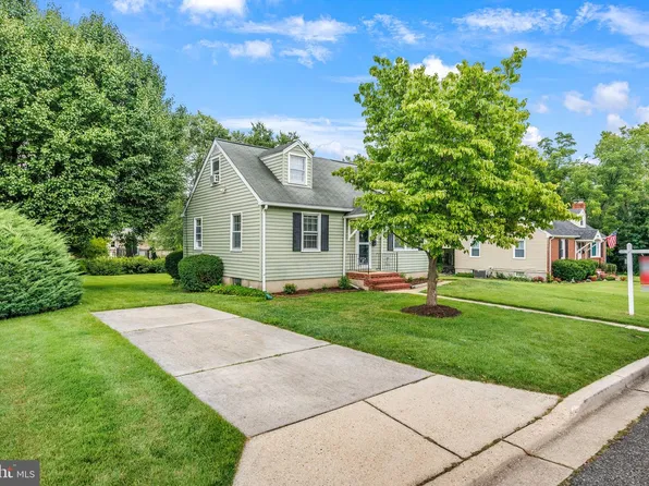 405 Sycamore Rd, Linthicum, MD 21090