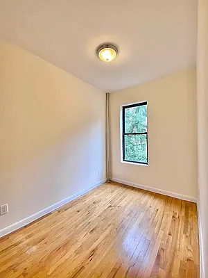 Rented by City & Suburban | media 7
