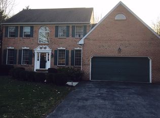 30 Harris Cir, Newark, DE 19711