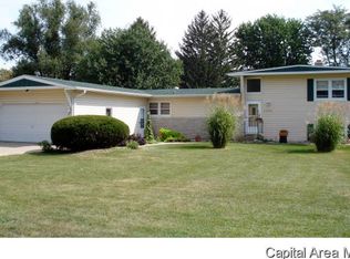1565 Jefferson St, Galesburg, IL 61401