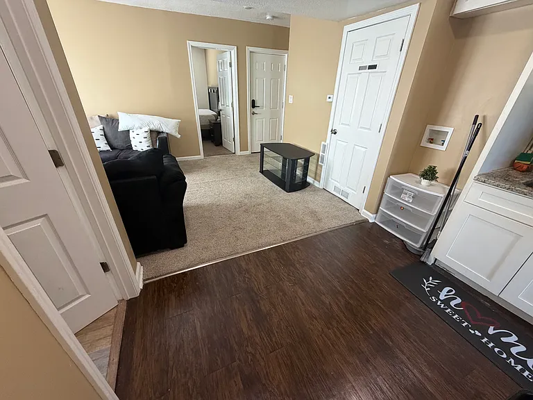 3237 Garfield Ave #1B — Photo 9