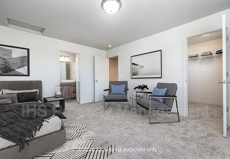 2405 Ronan St #B — Photo 4