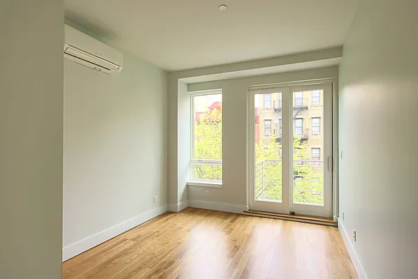 Rented by Rentopia | media 50