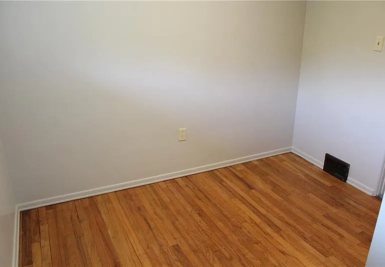 1415 Pine Hollow Rd — Photo 16