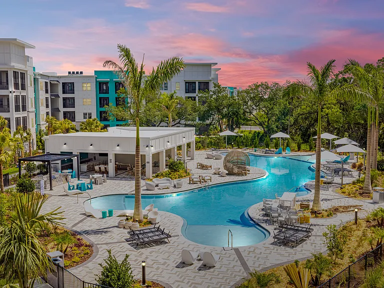 Relaxing Saltwater Pool with Wi-Fi, Sun Shelves, Cabanas & Grill Areas