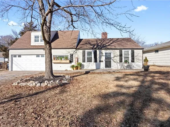 828 E 82nd St, Kansas City, MO 64131