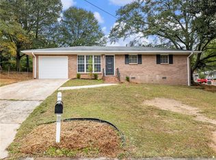 1067 Laurel Ln NW, Conyers, GA 30012