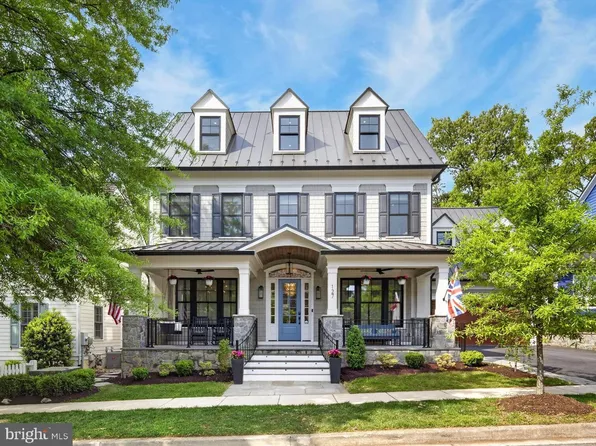 127 Thurgood St, Gaithersburg, MD 20878