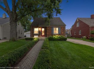 559 E Southlawn Blvd, Birmingham, MI