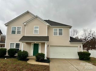 9011 Korniv Dr, Charlotte, NC 28216