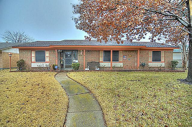 1st image of 2112 Aloha Dr
