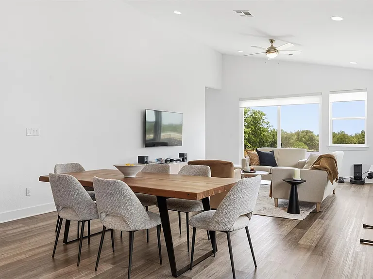 1108 Chapote Ter — Photo 13
