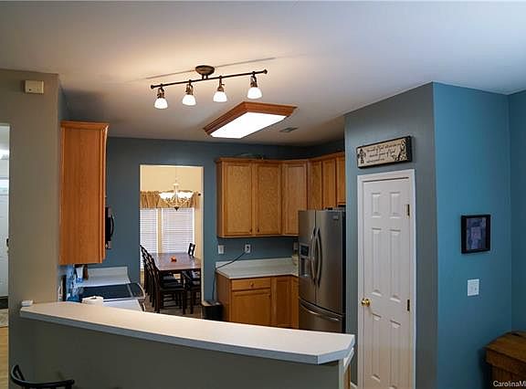 5th image of 117 Dutchmans Meadow Dr #62