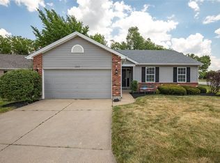 1200 Sandstone Ter, Lake Saint Louis, MO 63367
