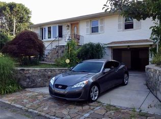 87 Venice Ave, Waterbury, CT 06708