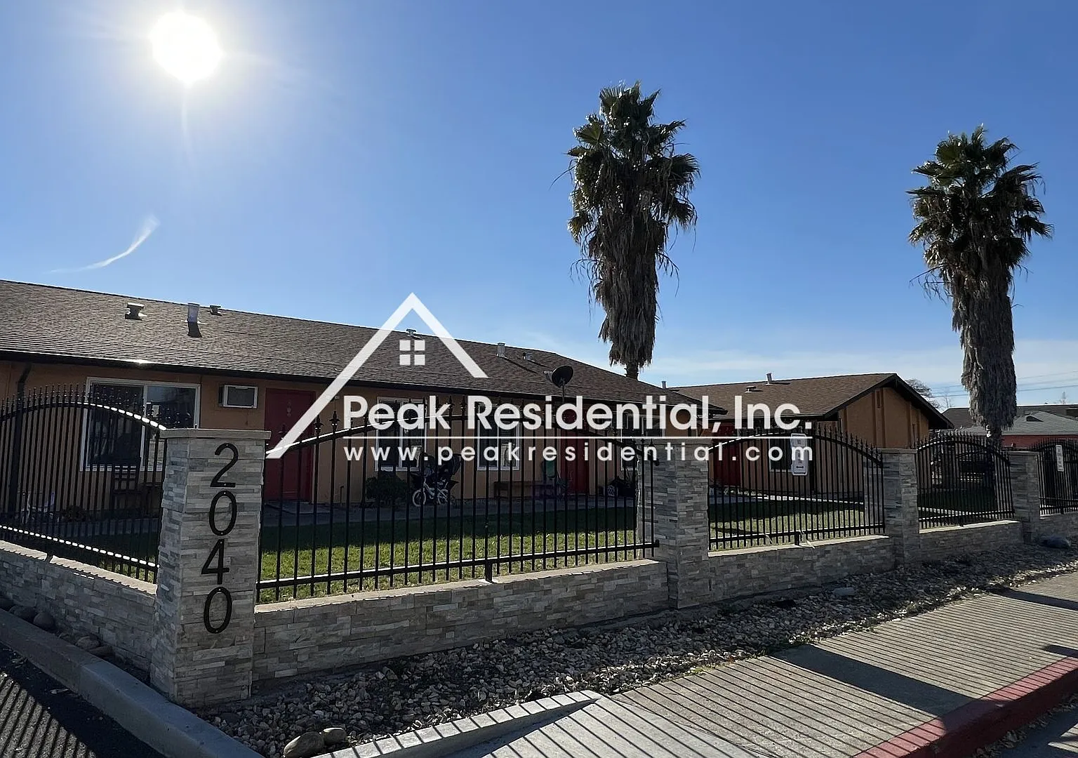 Wyda Way Apartments — Photo 1