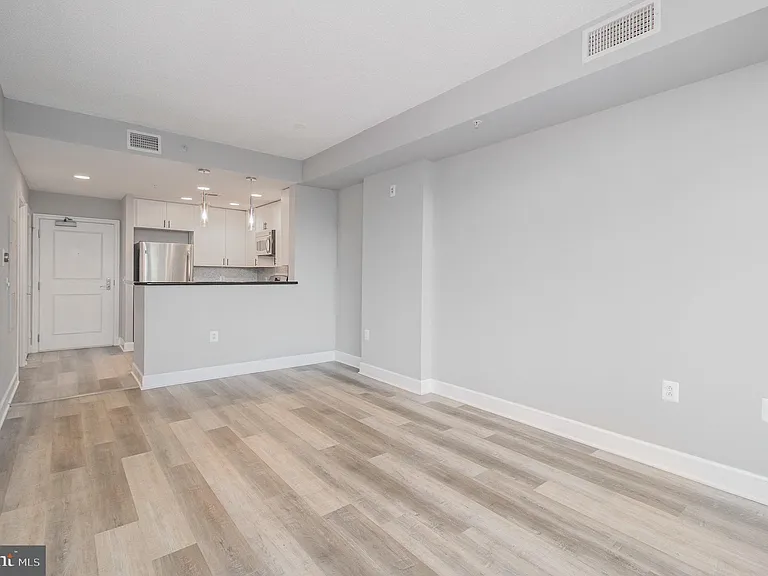 3600 Glebe Rd #716W — Photo 7