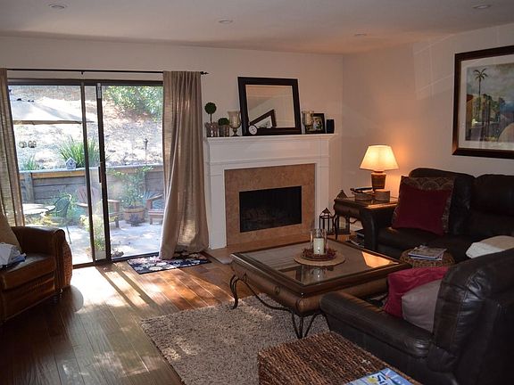 3rd image of 102 Gazania Ct